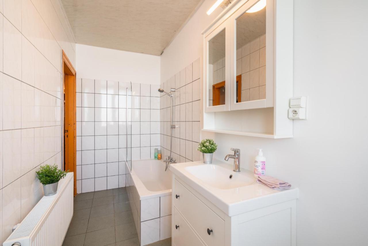 Large Antwerp City Center Apartments Экстерьер фото